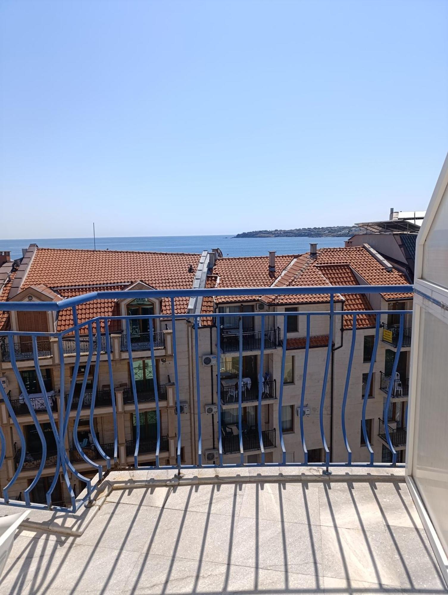 Семеен Хотел Бриз Sozopol Exteriör bild