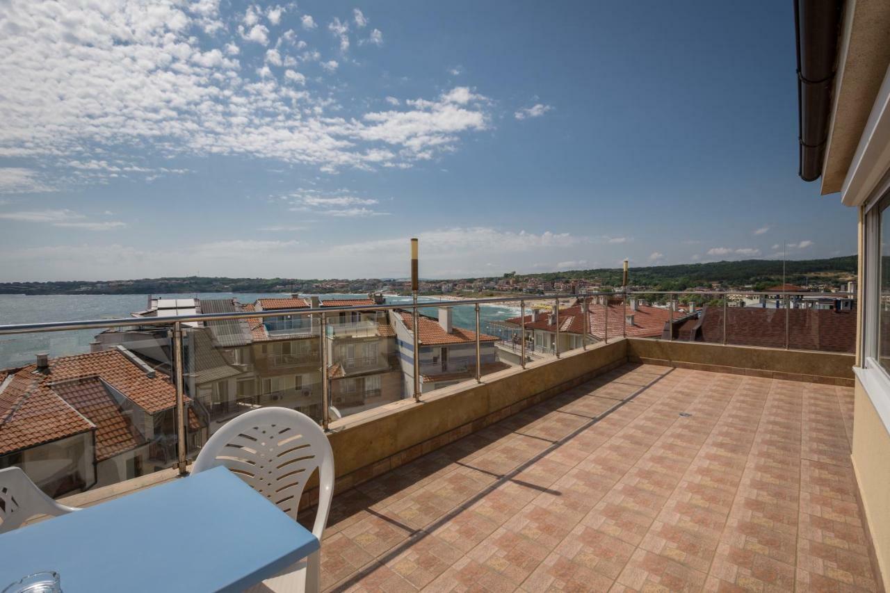Семеен Хотел Бриз Sozopol Exteriör bild